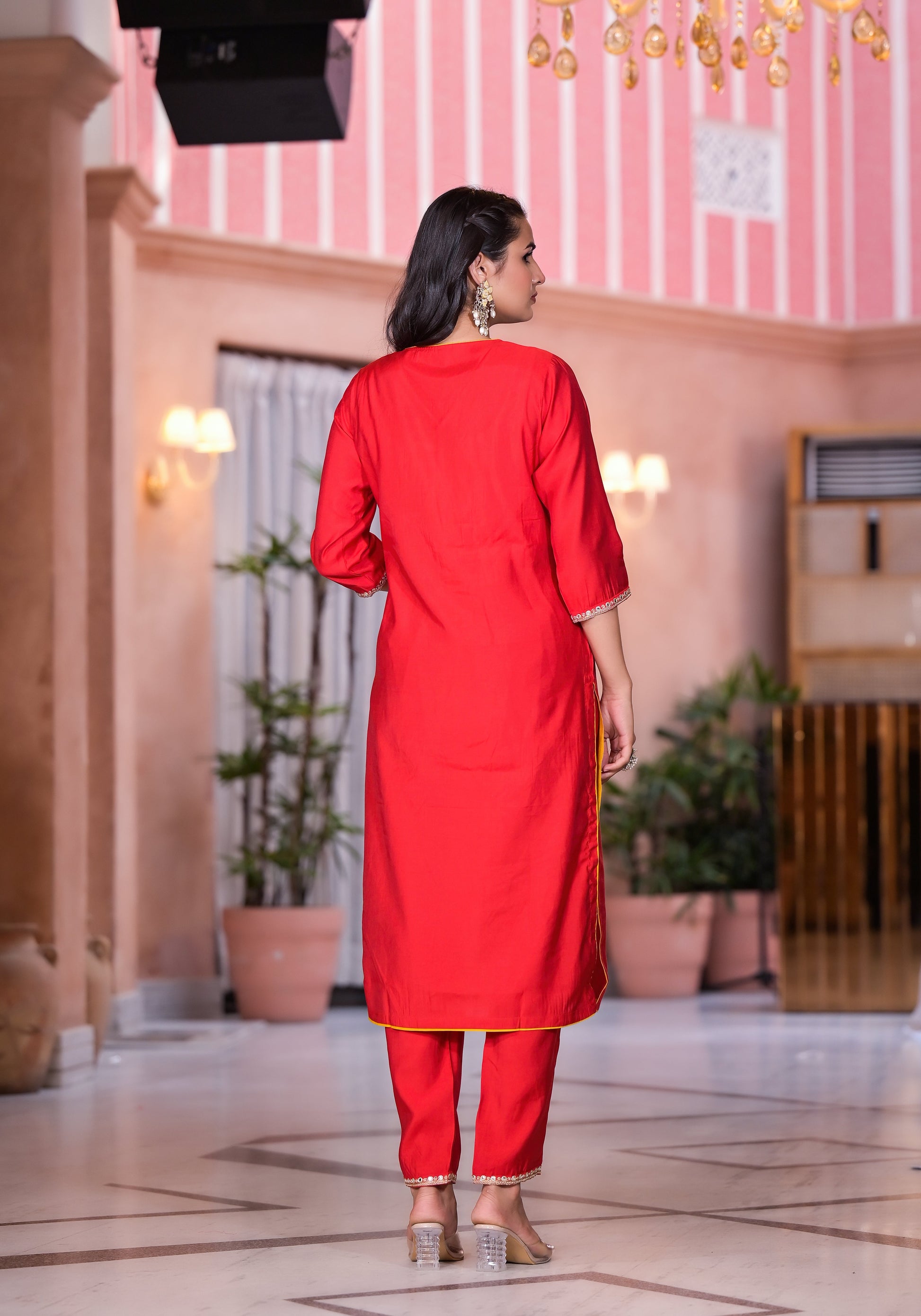 Color_Red