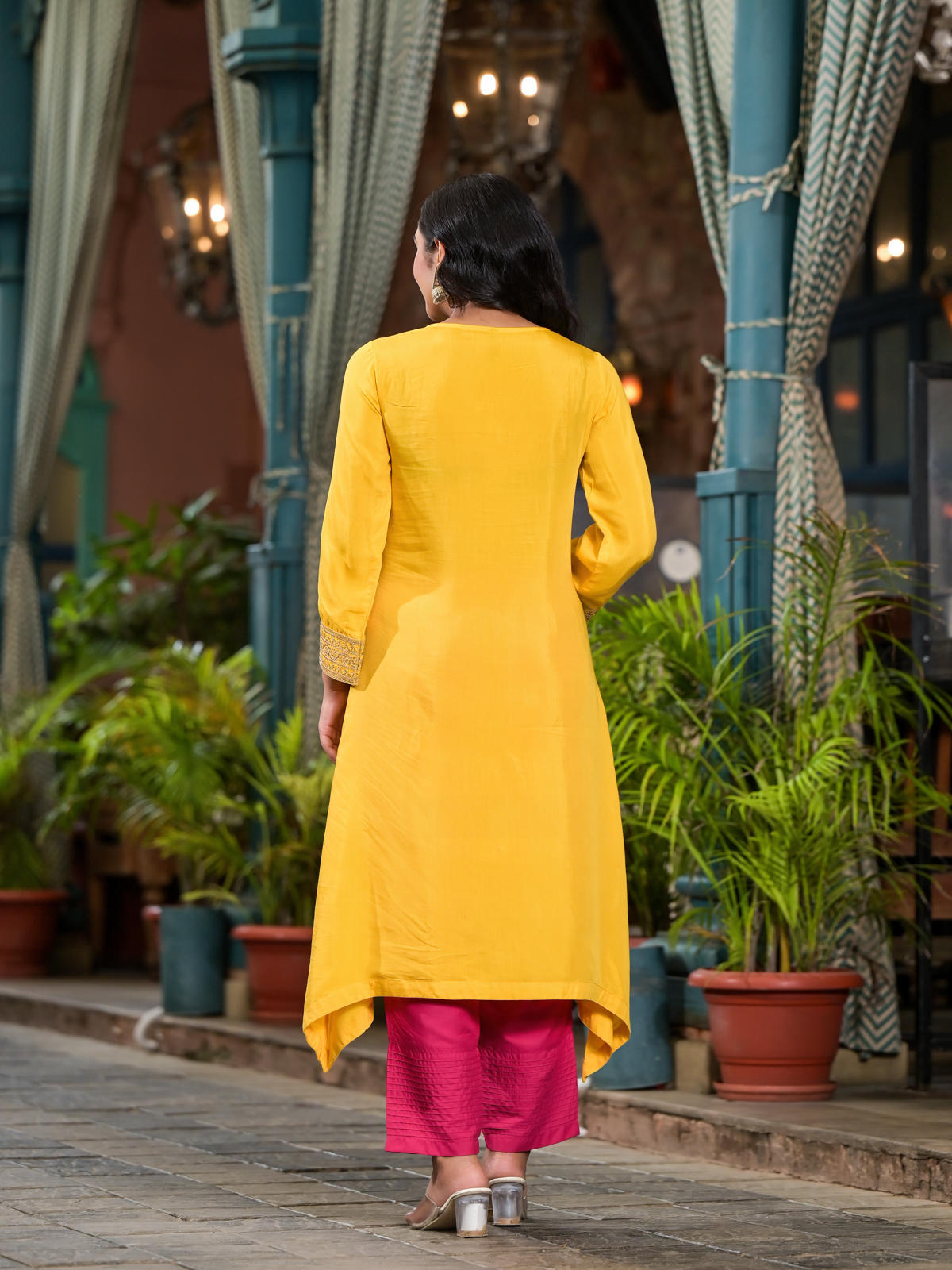 Color_Yellow 