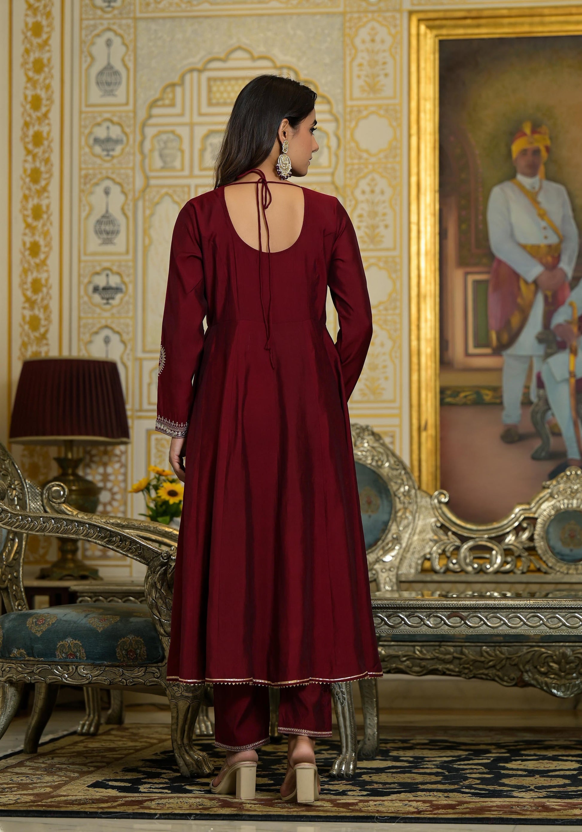 Color_Maroon