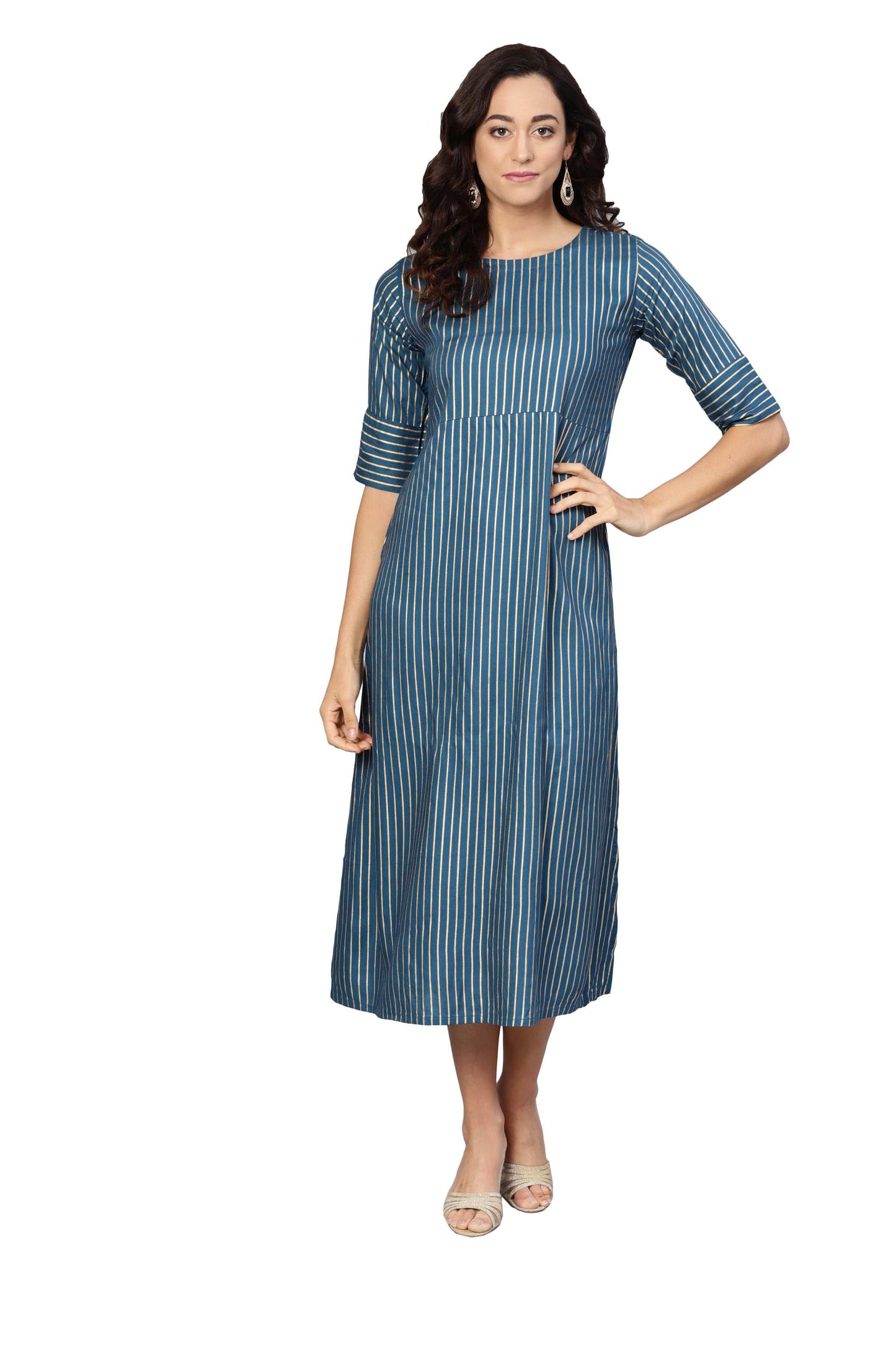 Women's Green Rayon Solid Half Sleeve Round Neck Dress