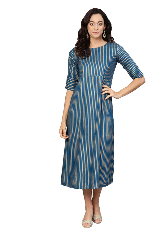 Women's Green Rayon Solid Half Sleeve Round Neck Dress