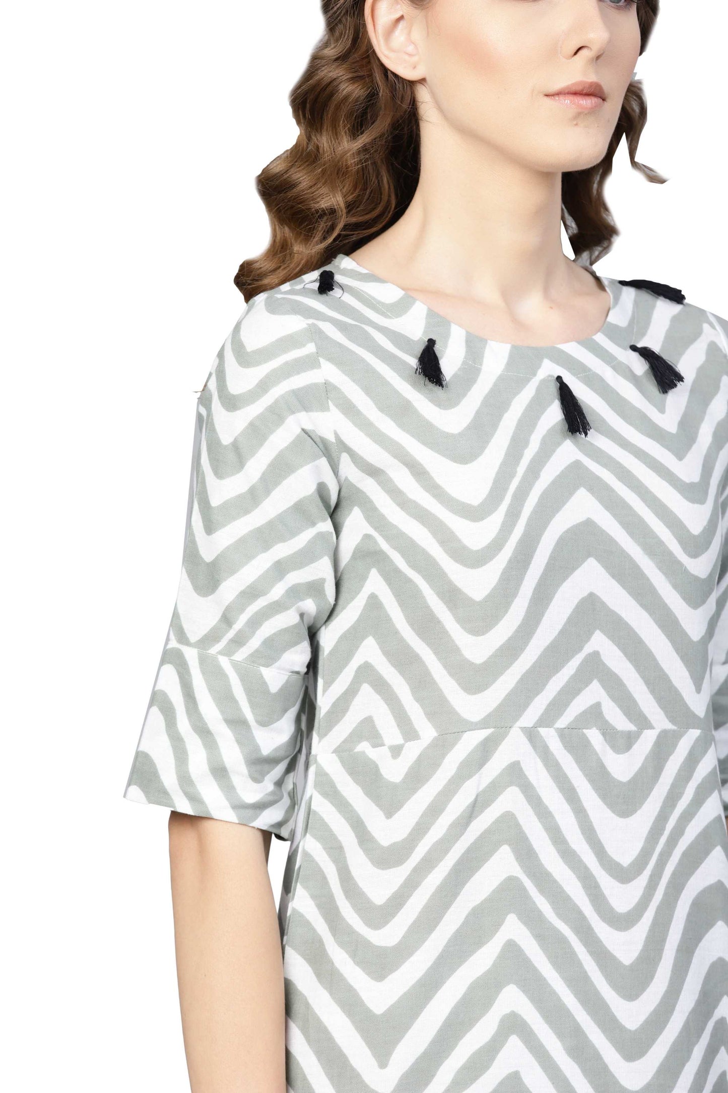 Women's Grey Cotton Solid Half Sleeve Round Neck Dress