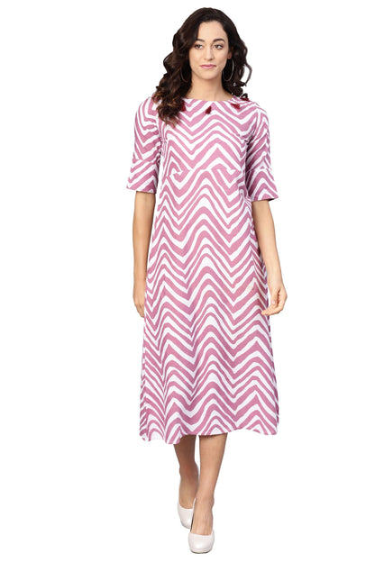 Women's Pink Cotton Solid Half Sleeve Round Neck Dress