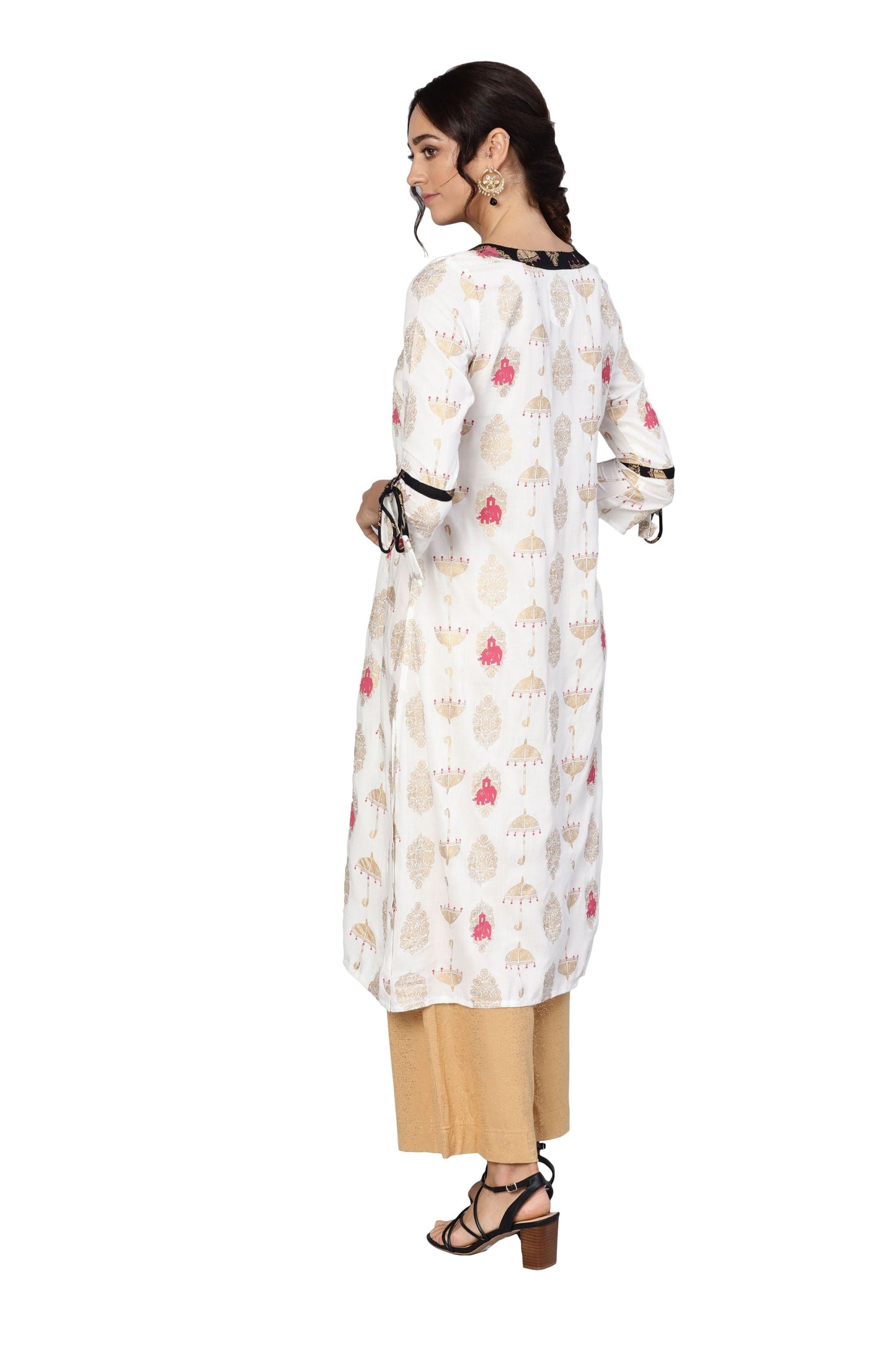Women's White Rayon Printed 3/4 Sleeve Round Neck Dress