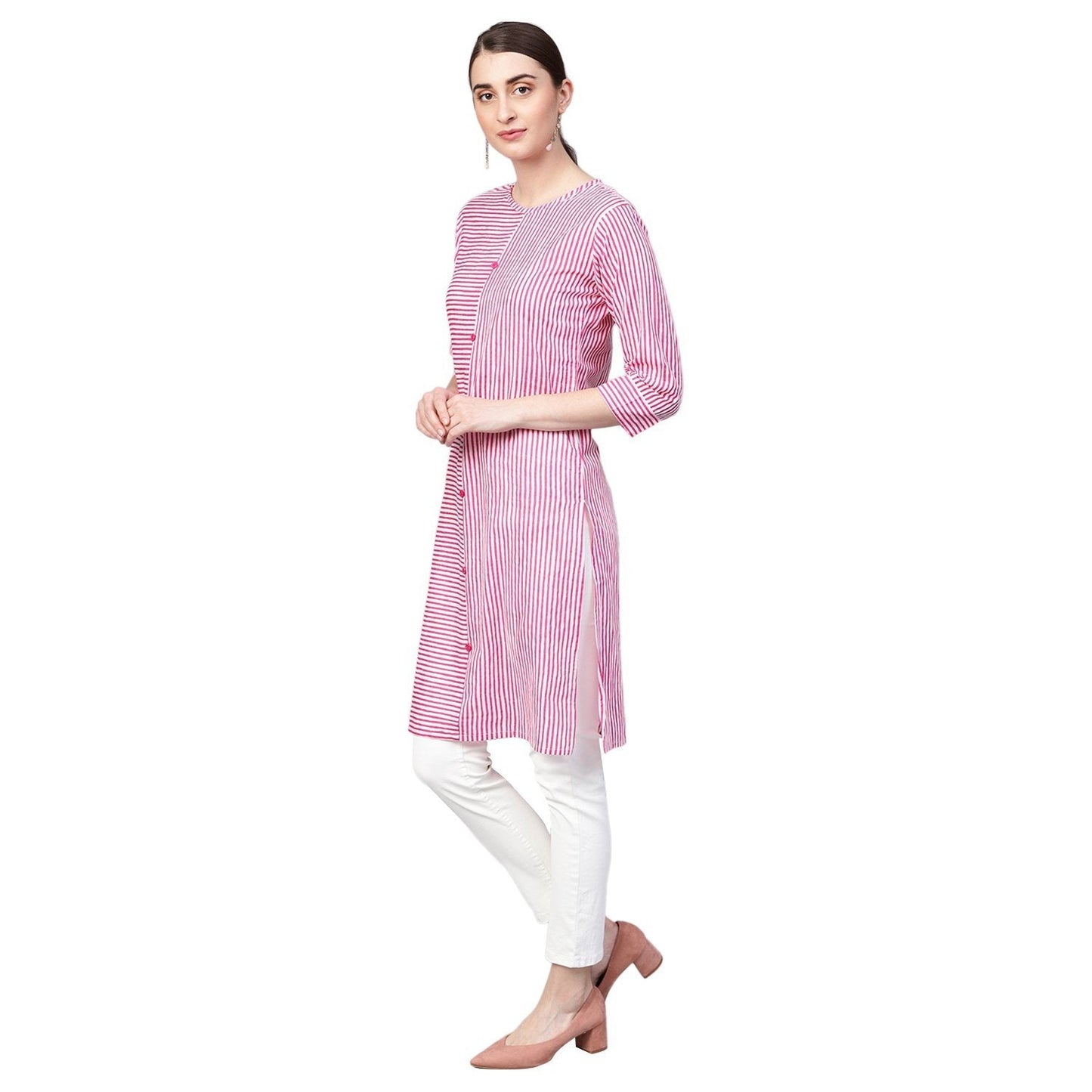 Women's Pink Cotton Solid 3/4 Sleeve Collar Neck Kurti