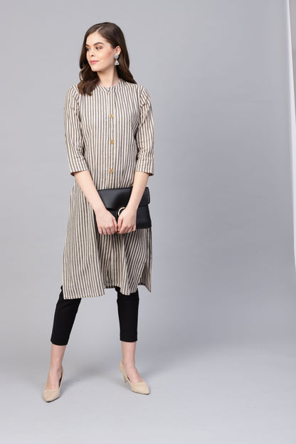 Women's Grey Cotton Solid 3/4 Sleeve Round Neck Kurti