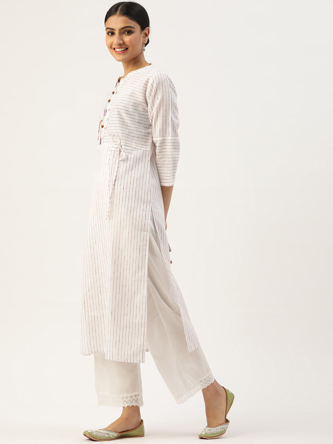 Women's Embroidered Viscose Rayon Straight Kurta (White)