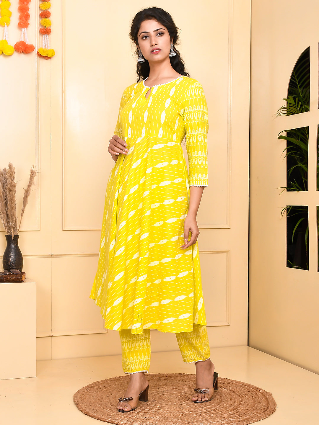 Color_Yellow