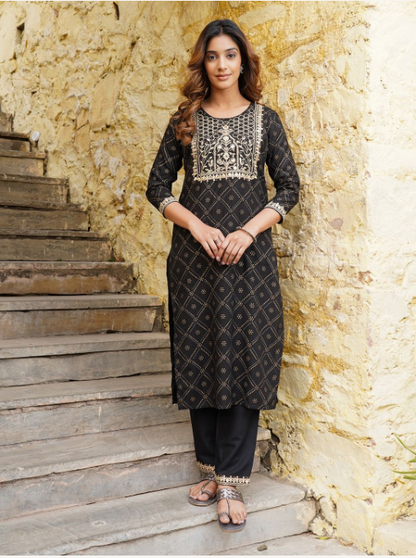 Women's Black Viscose Rayon Kurta Set