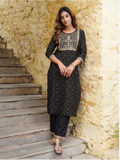 Women's Black Viscose Rayon Kurta Set
