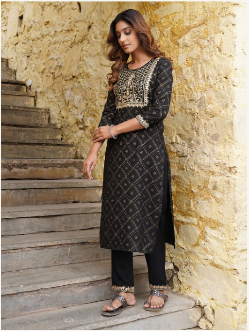 Women's Black Viscose Rayon Kurta Set
