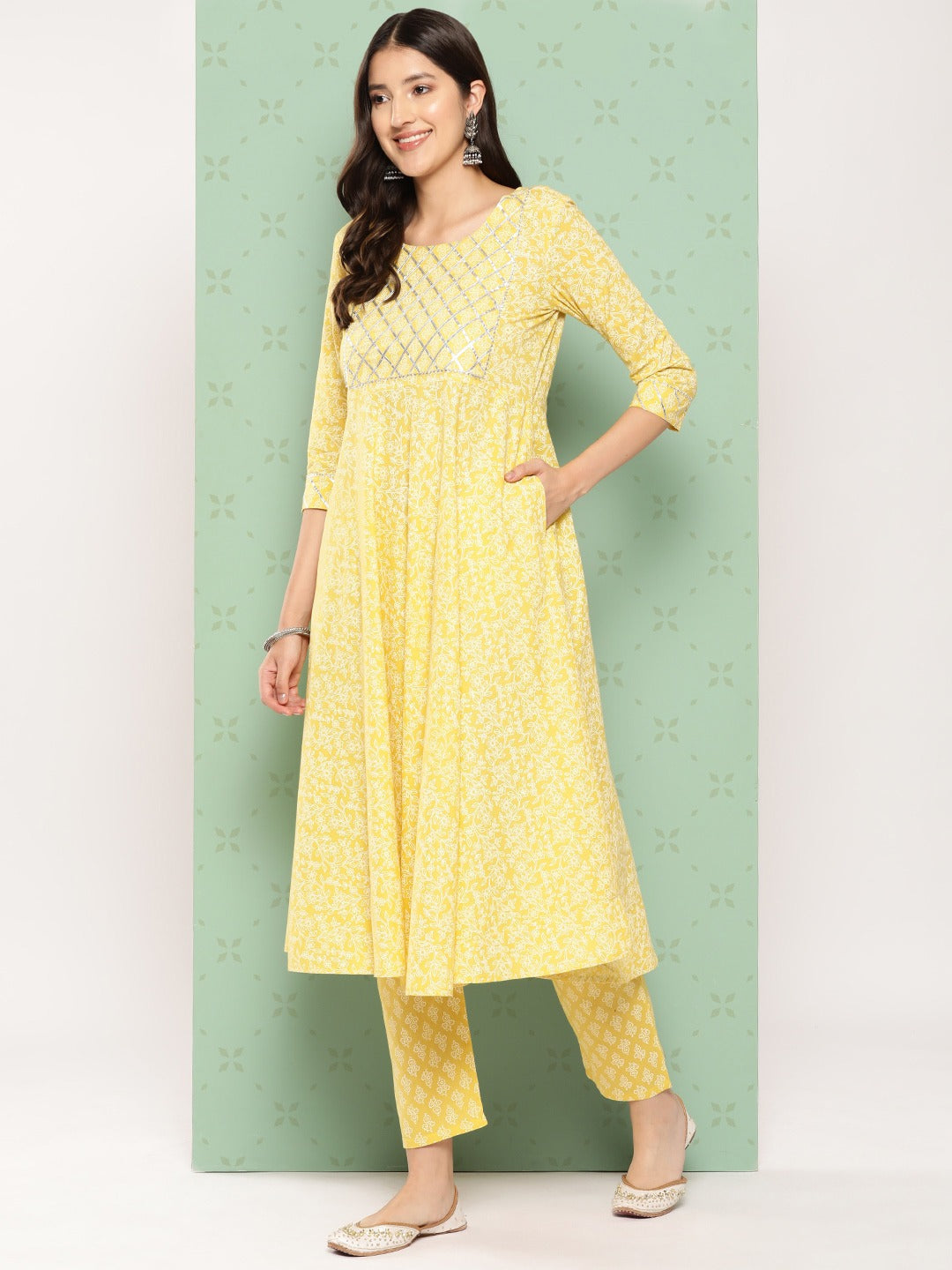 Color_Yellow