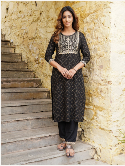 Women's Black Viscose Rayon Kurta Set
