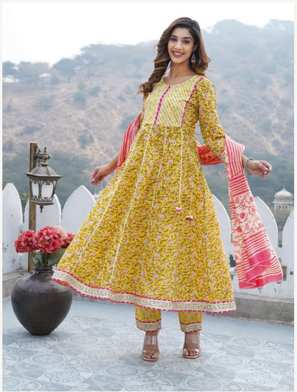 Women's Mustard Cotton Kurta Set