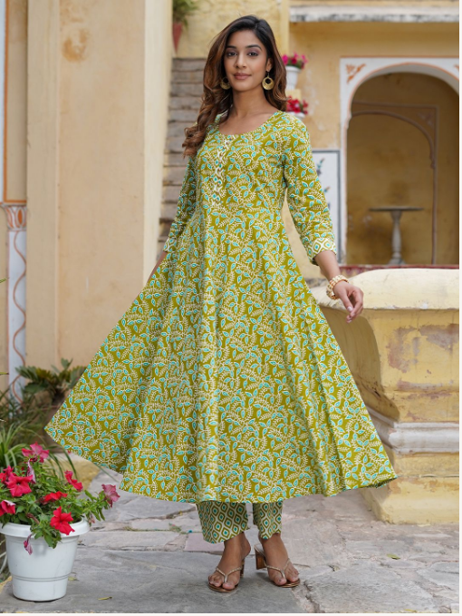 Women's Green Cotton Kurta Set