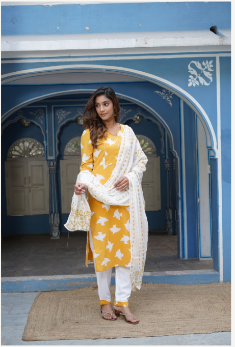 Women's Yellow Cotton Kurta Set
