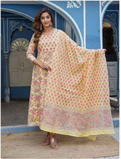 Women's Mustard Cotton Kurta Set