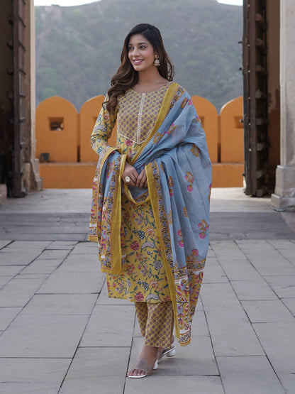 Women's Yellow Cotton Kurta