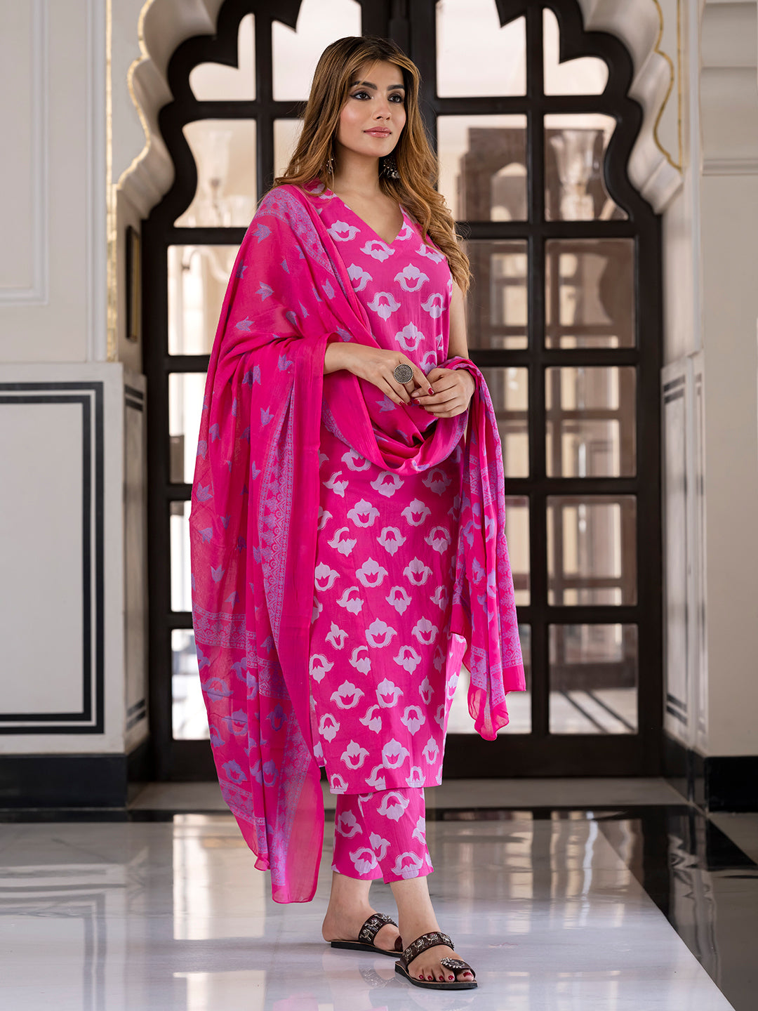 Color_Pink