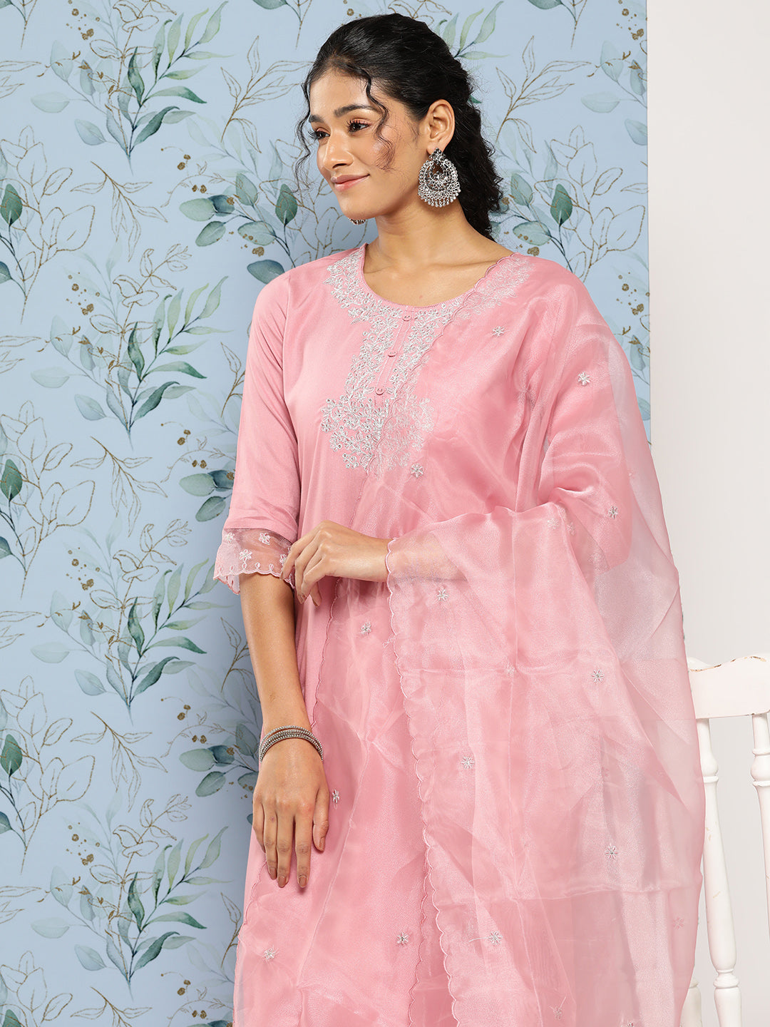 Women's Pink Embroidered Straight Kurta With Palazzo And Net Dupatta