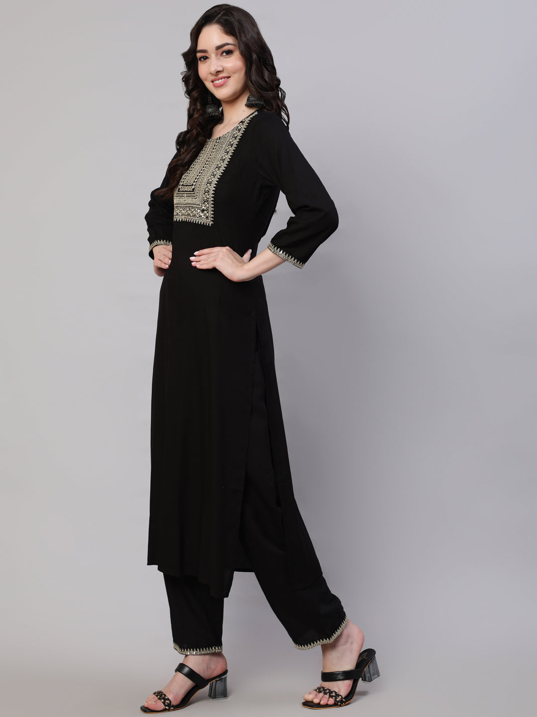 Women's Black Embroidered Straight Kurta With Palazzo And Net Dupatta