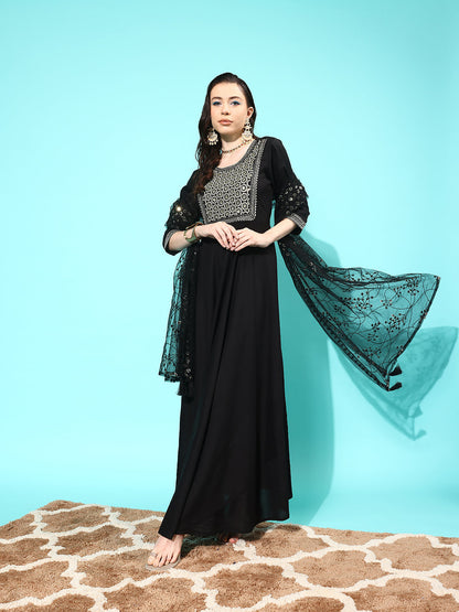 Women's Black Embroidered Solid Dress With Net Secquanc Dupatta