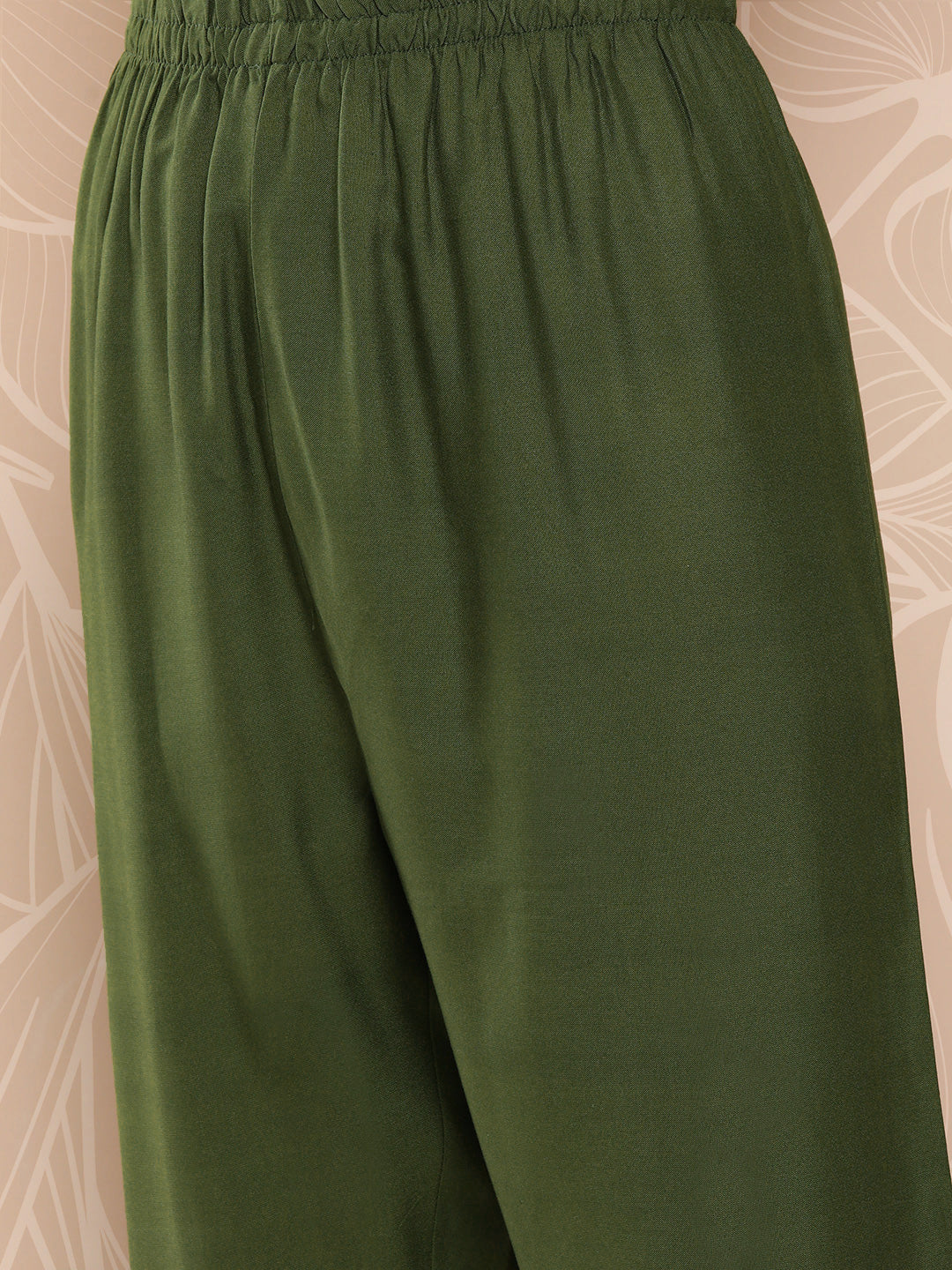 Women's Green Embroidered Straight Kurta With Palazzo And Dupatta