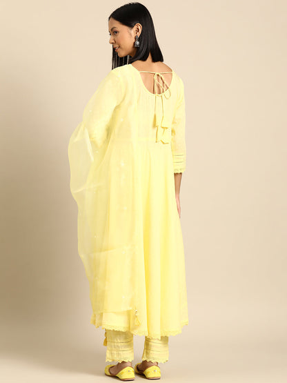Women's Yellow Lace Detailing Kurta With Trouser And Scalped Dupatta