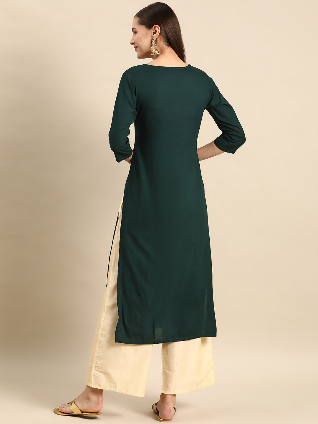 Women's Green Embroidered Yoke Desgin Straight Kurta