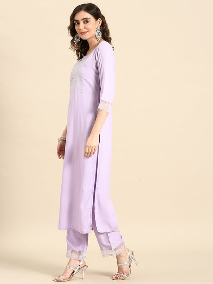 Women's Lavender Embroidered Straight Kurta With Palazzo & Dupatta