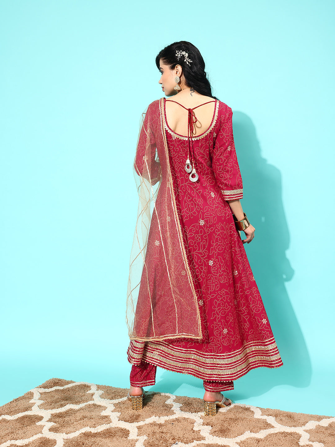 Women's Maroon Floral Printed Regular Gotta Patti Cotton Kurta with Trousers & With Dupatta