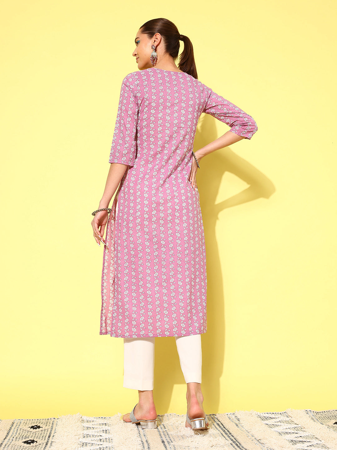 Women's Purple Ethnic Printed Straight Kurta With Three Quarter Sleeves