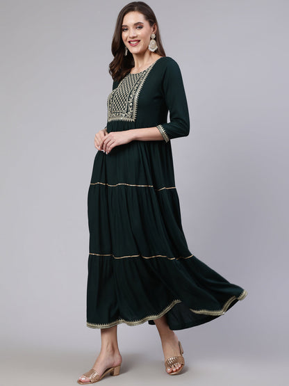 Women's Wome Green Embroidered Flared Dress With Net Dupatta