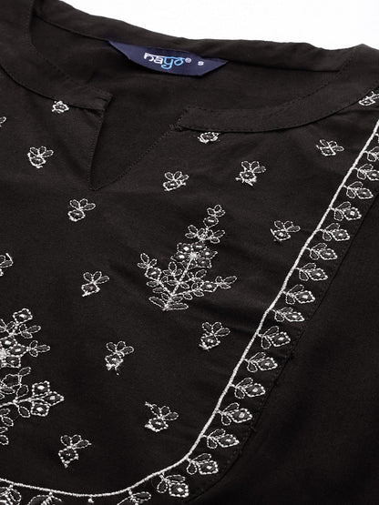 Women's Black Embroidered Yoke Straight Tunic With Three Quarter Sleeves