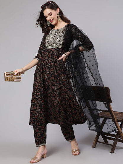 Women's Black Embroidered Flared Kurta With Trouser And Dupatta