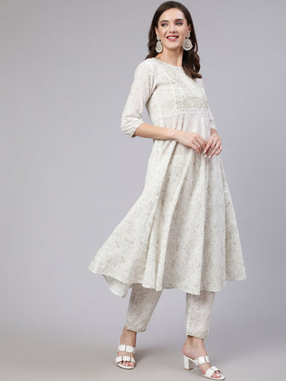 Women's White Embroidered Flared Kurta With Trouser And Dupatta