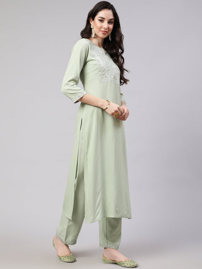 Women's Green Embroidered Straight Kurta With Palazzo And Dupatta
