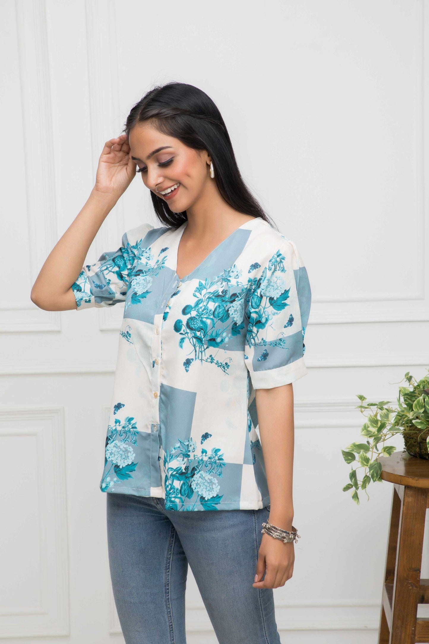 Women's White Floral V-Neck Flutter Sleeves Viscose Rayon Top