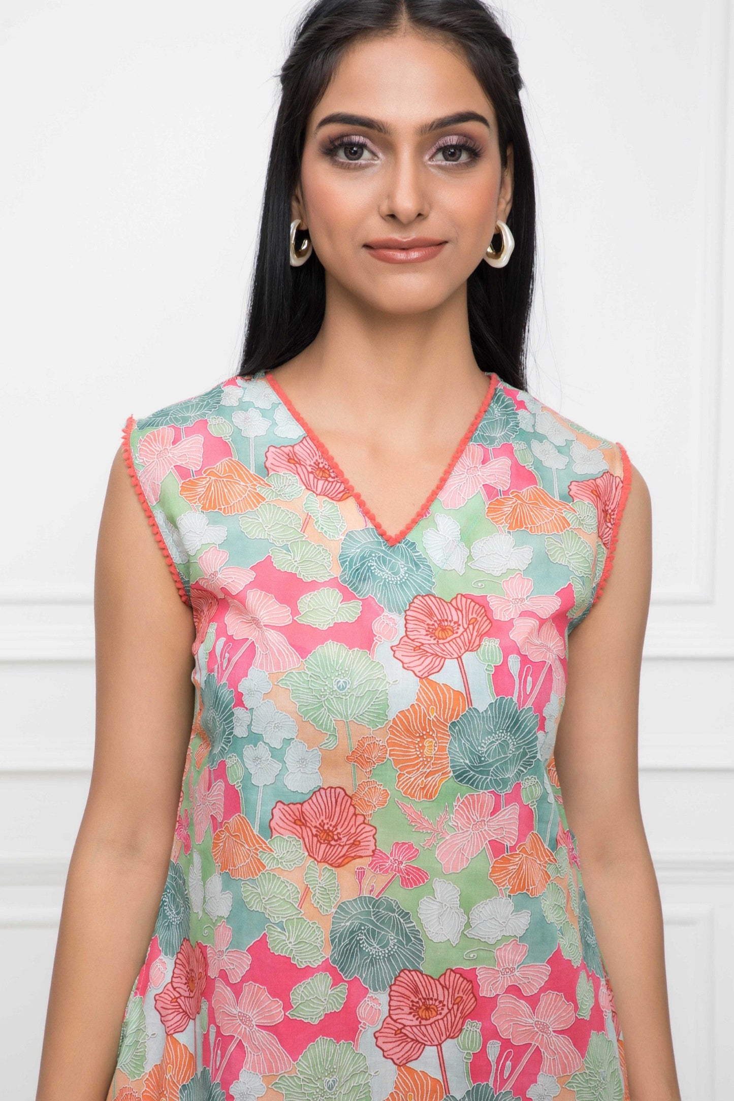Women's Multi Floral Rayon A-Line V-Neck Kurtis