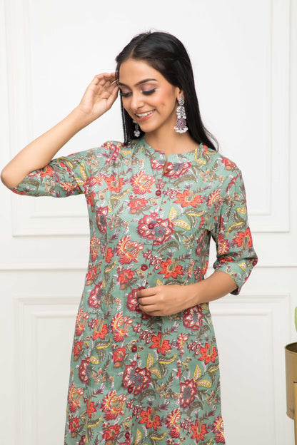 Women's Multi Solid Cotton A-Line Round Neck Kurtas
