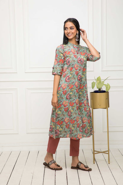Women's Multi Solid Cotton A-Line Round Neck Kurtas