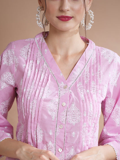 Women's Pink Printed V-Neck Top