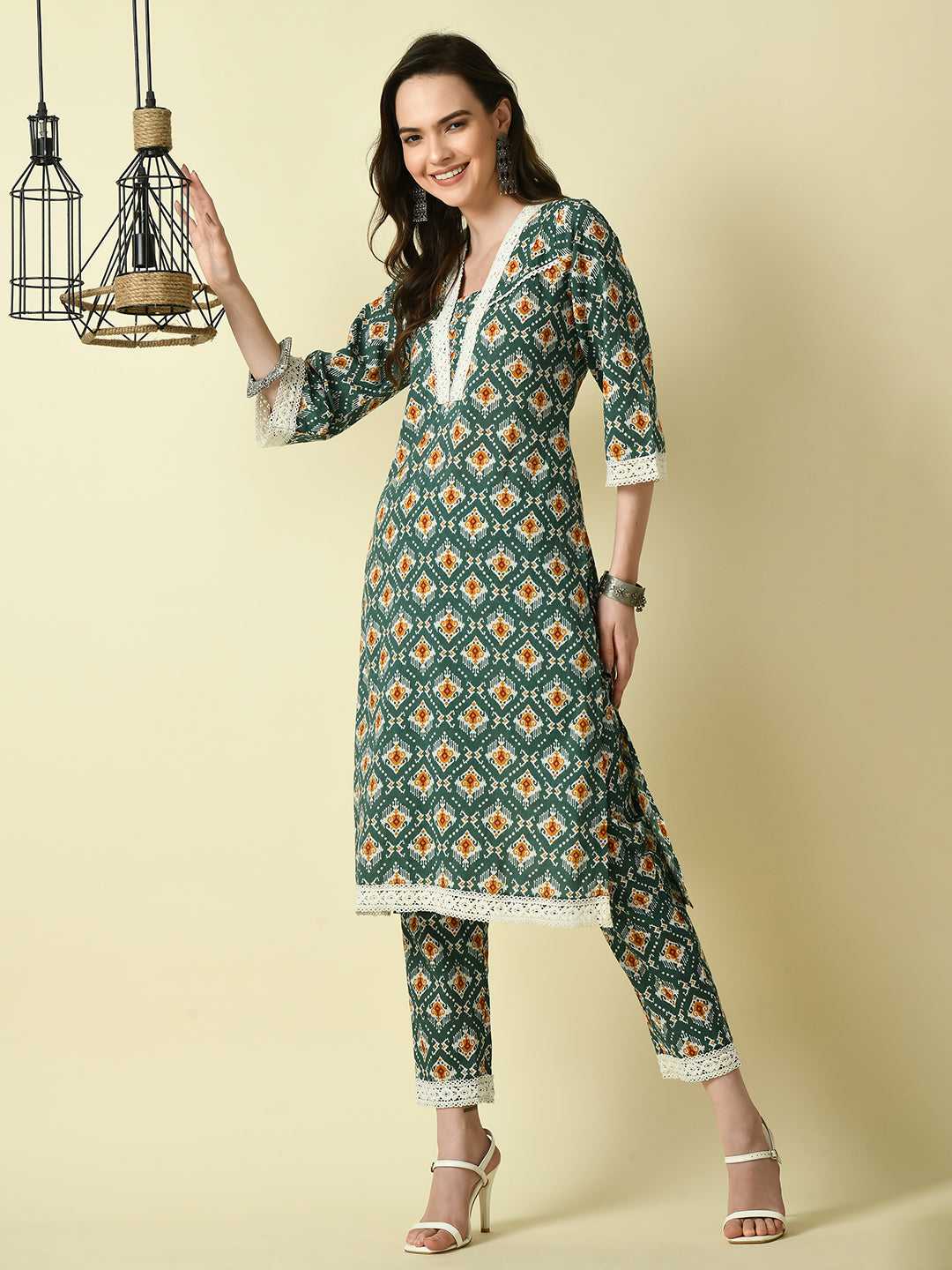 Women's Green Straight Printed Kurta