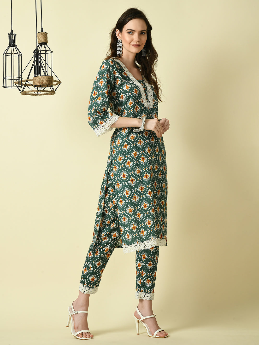 Women's Green Straight Printed Kurta