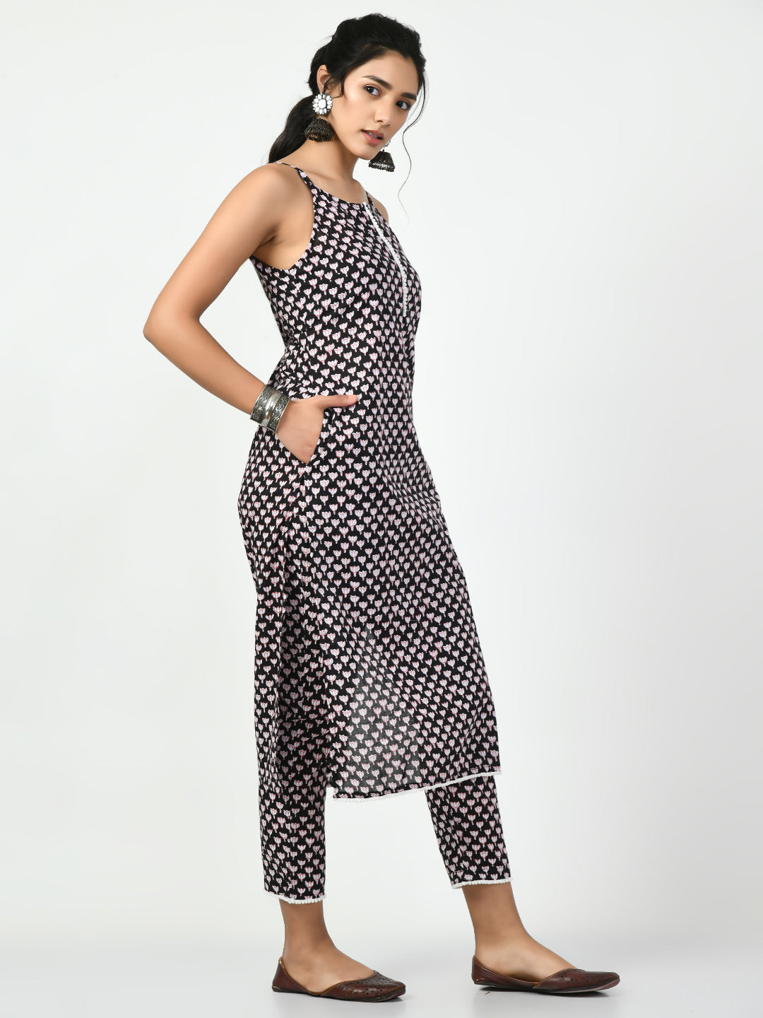 Women's Black Straight Printed Kurta