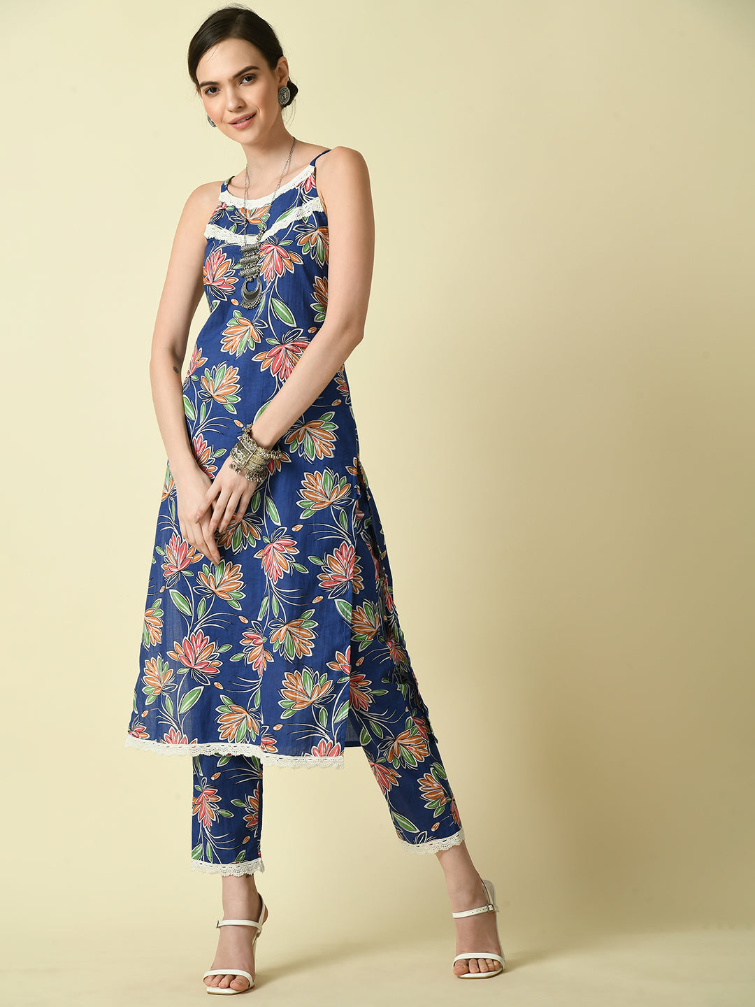 Women's Blue Straight Printed Kurta