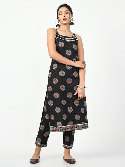 Women's Black Straight Printed Kurta