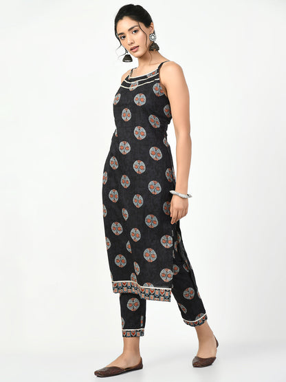 Women's Black Straight Printed Kurta