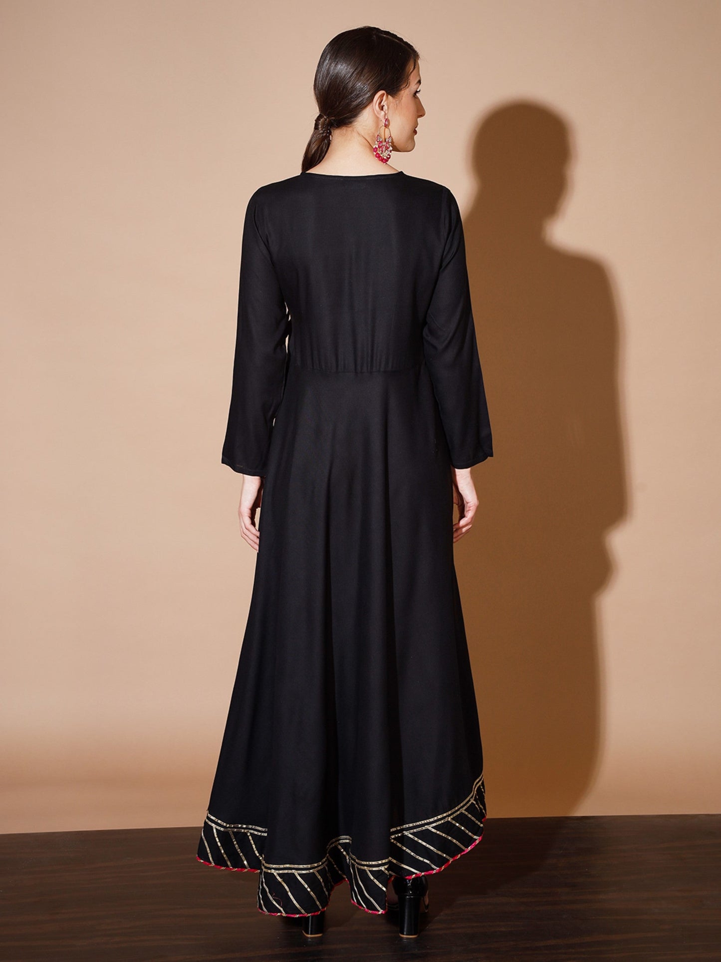 Women's Black Solid Kurtas