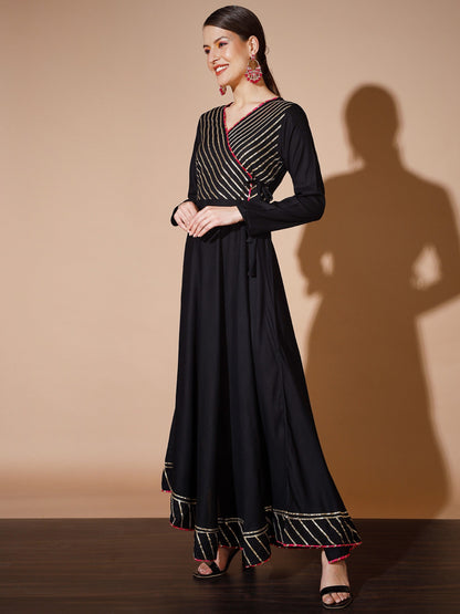 Women's Black Solid Kurtas